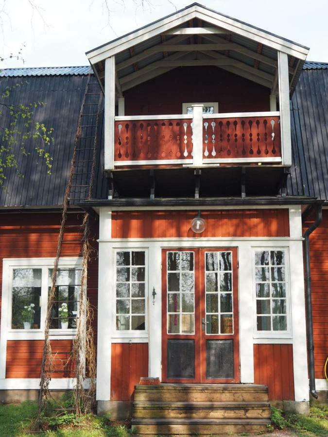 Villa Orsastuguthyrning-Kyrkbyn Esterno foto